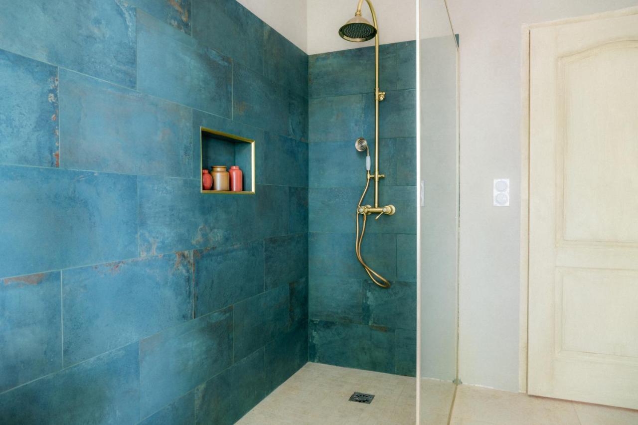 Chambres D'Hotes B&B - Chateau De Sienne Proche Avignon Orange Piscine Riviere Chusclan 외부 사진