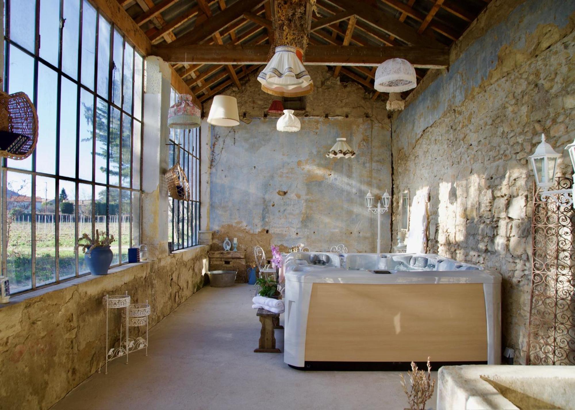 Chambres D'Hotes B&B - Chateau De Sienne Proche Avignon Orange Piscine Riviere Chusclan 외부 사진