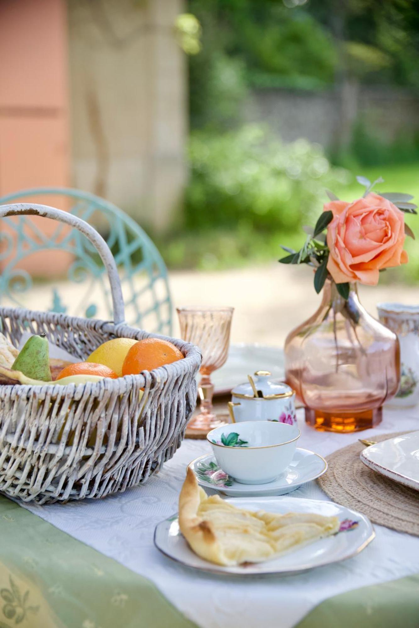 Chambres D'Hotes B&B - Chateau De Sienne Proche Avignon Orange Piscine Riviere Chusclan 외부 사진