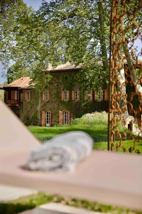 Chambres D'Hotes B&B - Chateau De Sienne Proche Avignon Orange Piscine Riviere Chusclan 외부 사진